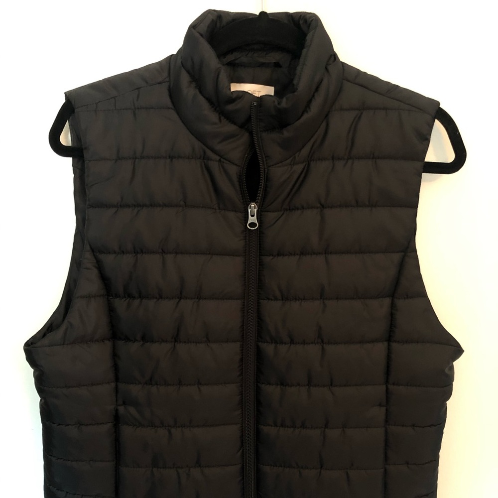 Black Loft puffer vest